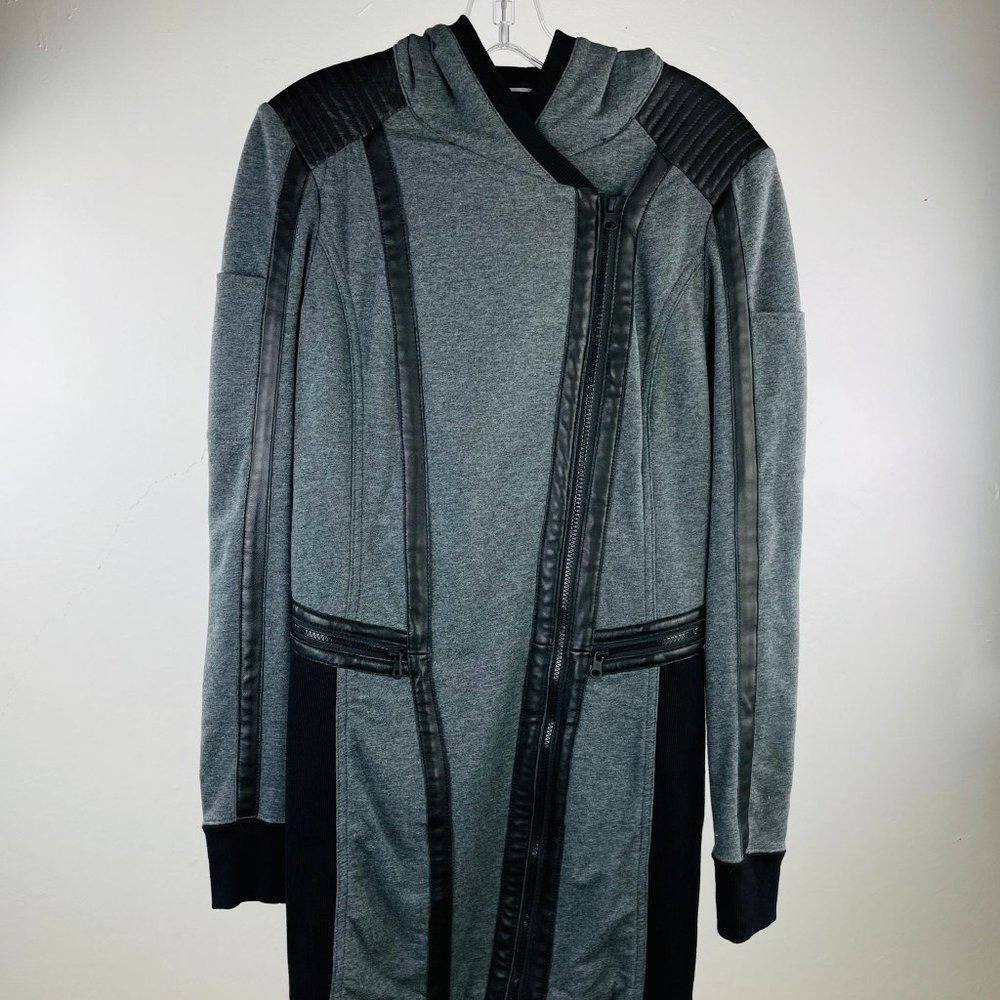 Hoodie (1048300)